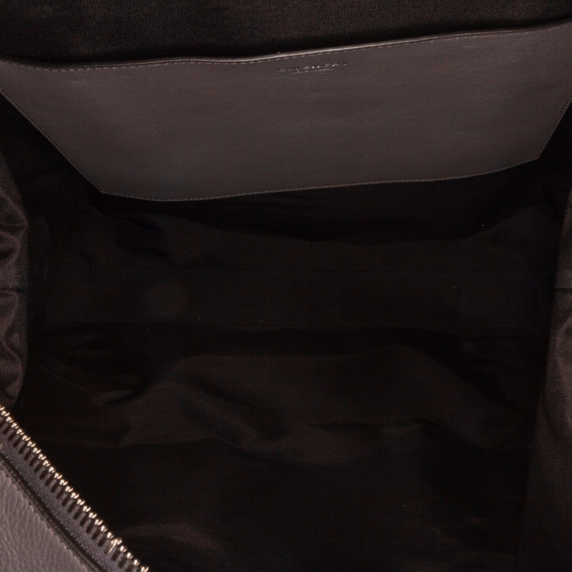 Totes bags Givenchy - Antigona Soft large bag - BB50F0B0WD001