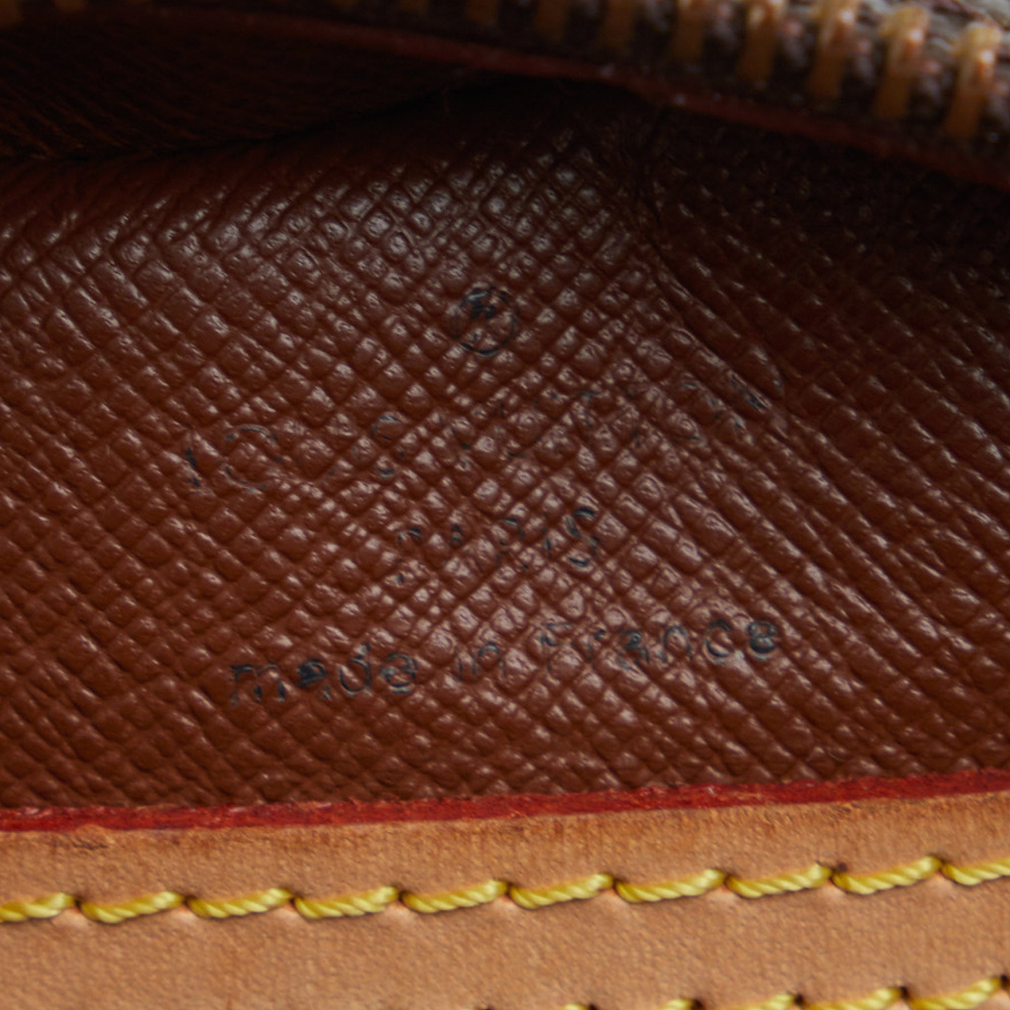 Blois cloth handbag Louis Vuitton Brown in Cloth - 34854489