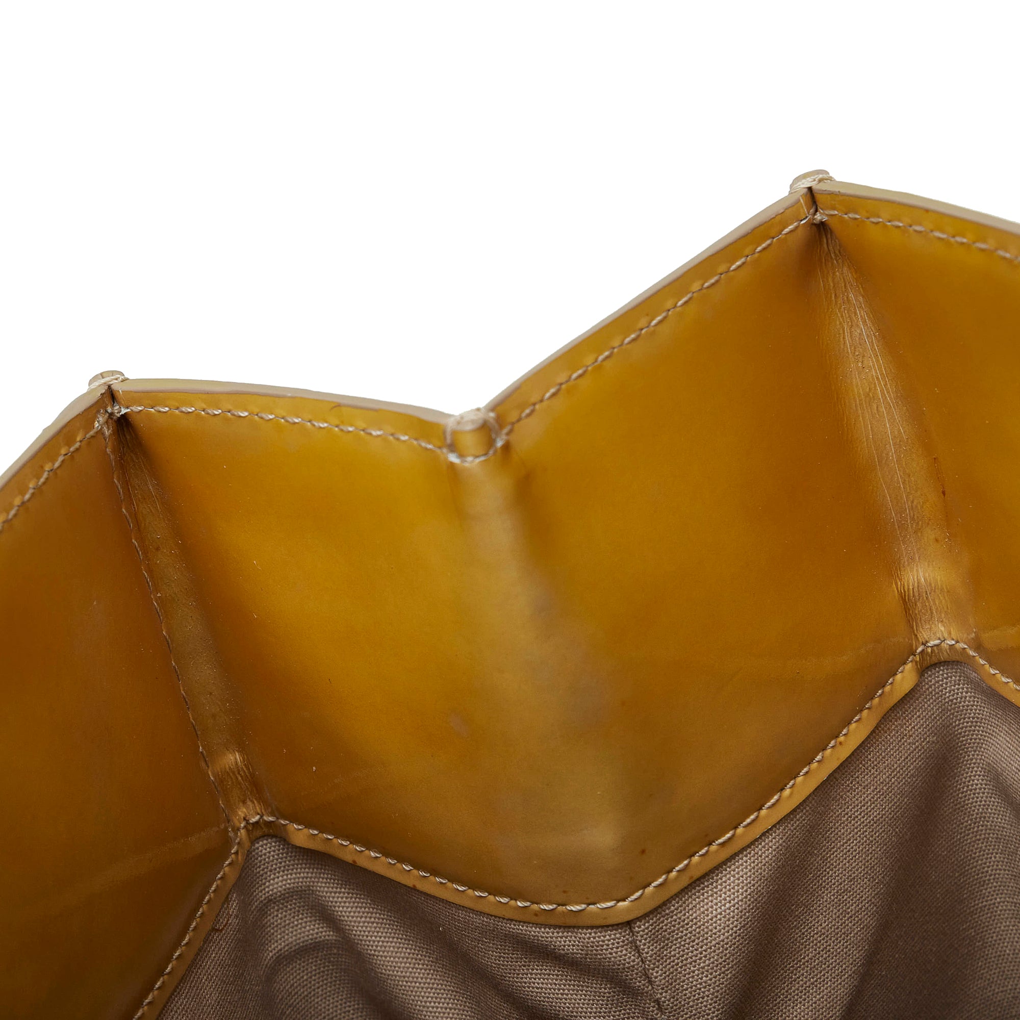 Gold Louis Vuitton Monogram Vernis Reade MM Tote Bag – Designer Revival